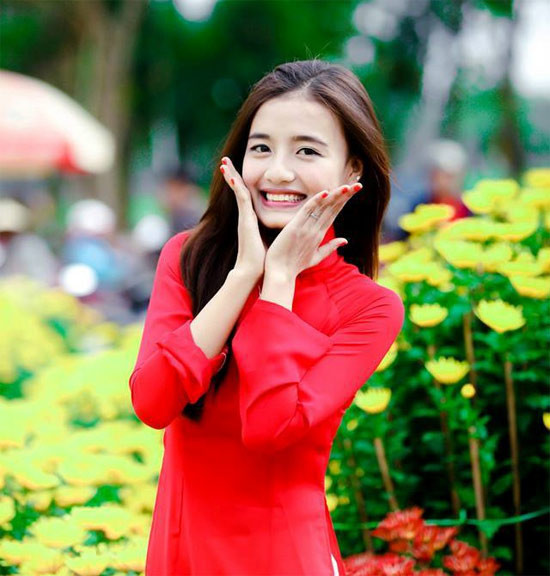 Cô có một số nét giống chân dài tuổi teen Trương Mỹ Nhân.