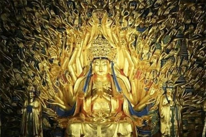 Kể từ khi phát hiện ra ngăn hầm bí ẩn bên trong tượng Phật Bà Quan Âm và mảnh đá, nhiều người đã bắt đầu khâm phục trí tuệ của người xưa. Ngay cả một nhà điêu khắc tượng Phật hiện đại, cũng không thể nghĩ ra một phương pháp khéo léo để thiết lập các cơ sở bí mật bên trong tượng Phật.