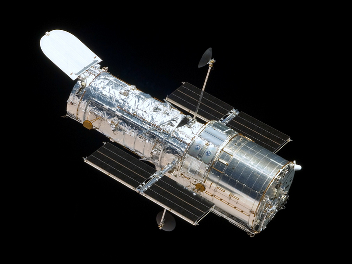 Kính viễn vọng không gian Hubble là một kính viễn vọng không gian đang hoạt động của NASA.