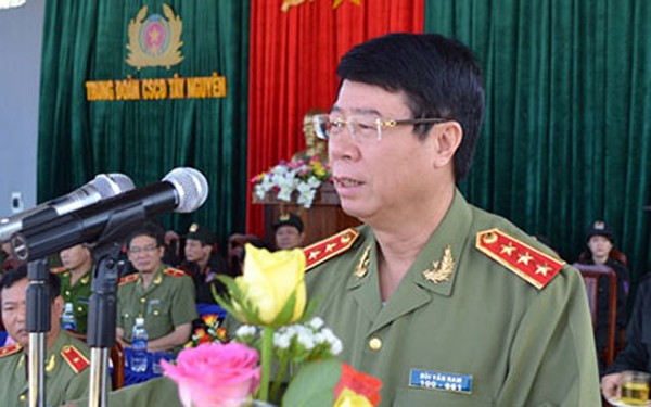 Thượng tướng Bùi Văn Nam: Tướng Bùi Văn Nam sinh năm 1955, quê ở tỉnh Nam Định. Trước năm 2008, ông từng giữ các chức vụ Phó tổng cục trưởng rồi Tổng cục trưởng Tổng cục Tình báo Bộ công an, mang hàm thiếu tướng. (Ảnh: VOV)