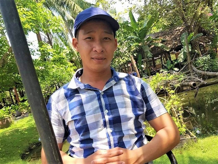Trên đường lẩn trốn, Tuấn 'khỉ' tiếp tục bắn chết thêm 1 nạn nhân và làm nhiều người bị thương. Nghệ An phá sới bạc khủng trong quán karaoke. (Nguồn: VTC14)