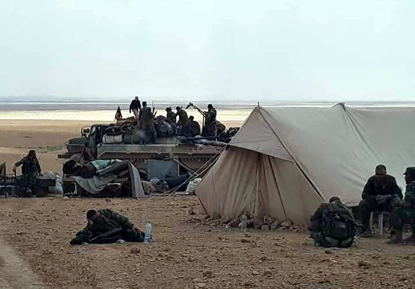 Lều trại dã chiến của các binh sỹ chính phủ Syria tham gia chiến dịch đợt này.
