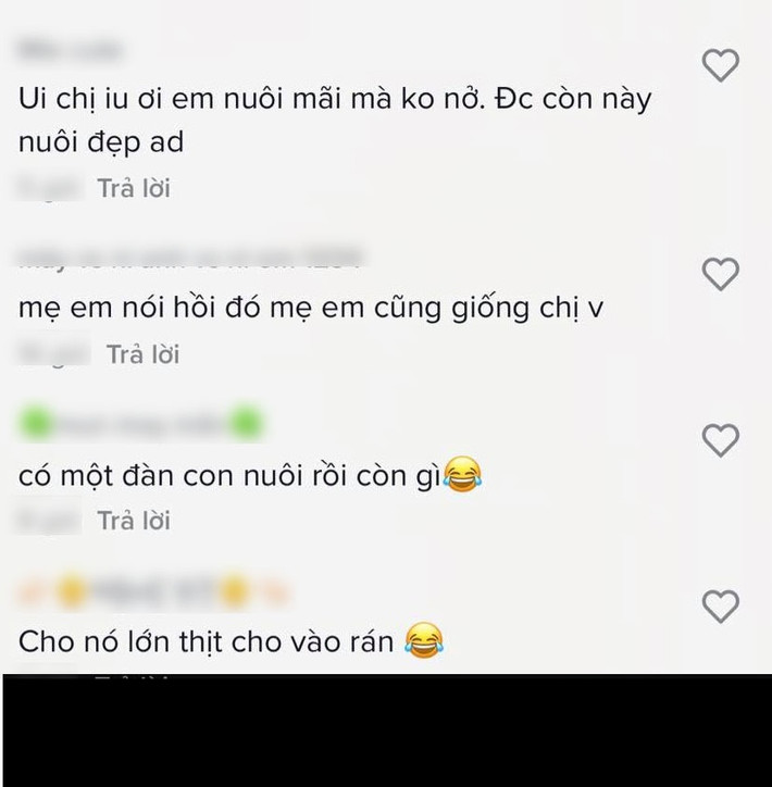 Đoạn video sau khi đăng tải đã khiến nhiều người ngỡ ngàng và bật cười thích thú. Hầu hết netizen đều đưa ra lời khuyên không nên tích trữ thực phẩm mùa dịch quá nhiều, tránh hư hỏng và bỏ phí.