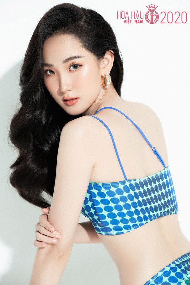 Trước những lời bình luận này, Phan Cẩm Nhi thích thú và thấy vinh hạnh. Bởi vì, khi được so sánh tức là cô được công nhận đẹp.