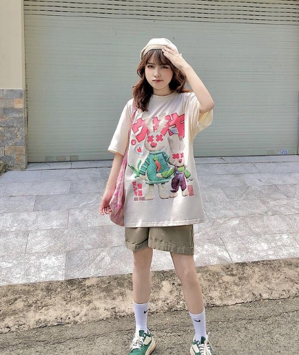 Dù chưa thể chuyên nghiệp như các beauty blogger nước ngoài, nhưng được làm điều mình thích khiến Minh Tú cảm thấy khá mãn nguyện.
