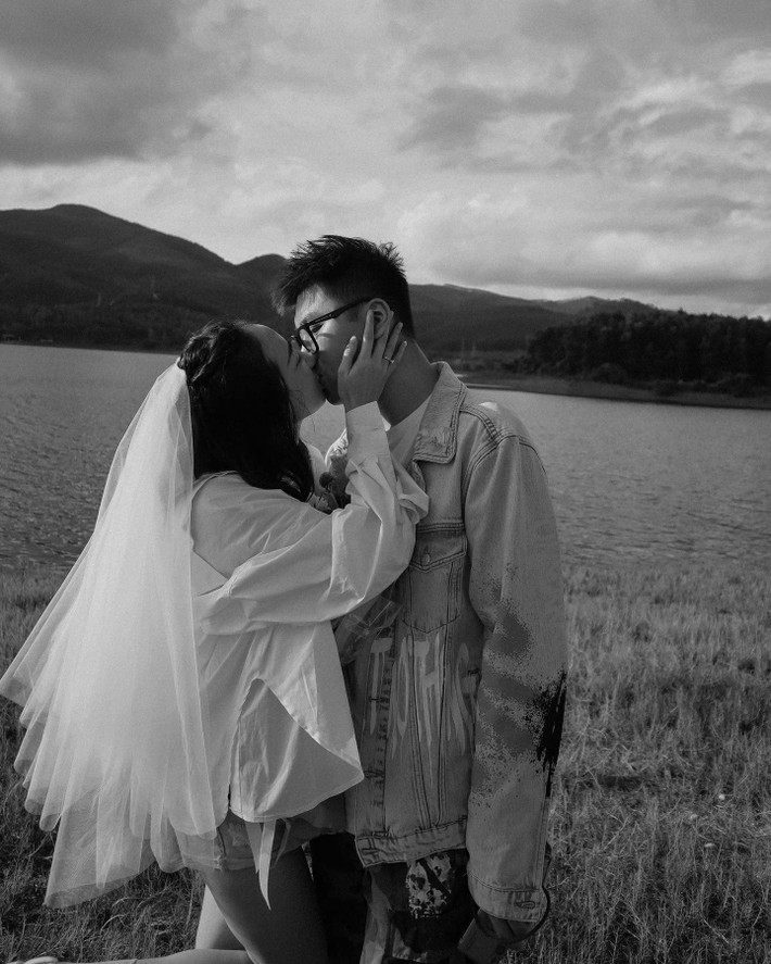 Mới đây trên trang cá nhân, Kiều Ly Phạm gây chú ý khi tiết lộ đã đồng ý lời cầu hôn của bạn trai.