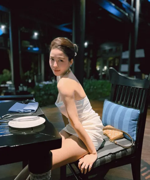 Có thể thấy nhan sắc của hot girl Trâm Anh ngày càng thăng hạng kể từ khi quay trở lại MXH.