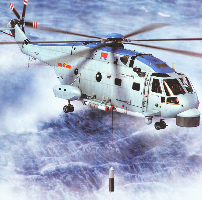 Tiếp đến là những trực thăng Z-18 với quân số lên tới 12 chiếc - đây cũng là loại trực thăng được trang bị với số lượng nhiều nhất trên tàu sân bay Liêu Ninh. Nguồn ảnh: Sina.