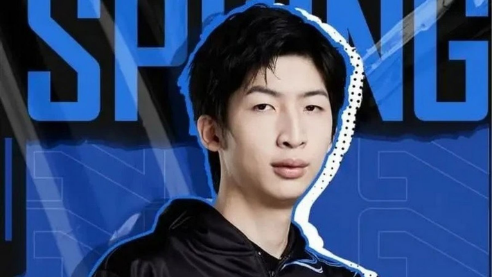 Nam streamer đình đám của làng LMHT Xiaochaomeng vừa lập kỳ tích khi trở thành Đường Trên đầu tiên đạt top 1 Thách đấu máy chủ LPL chỉ sau 18 ngày. (Ảnh:ONE Esports Vietnam)