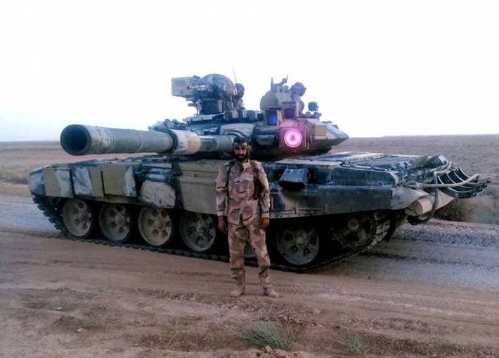 Thân xe của T-90 S/SK về cơ bản là tương tự như thân của xe tăng T-90MS - một trong những phiên bản hiện đại nhất của T-90 tính tới thời điểm hiện tại. Nguồn ảnh: QQ.