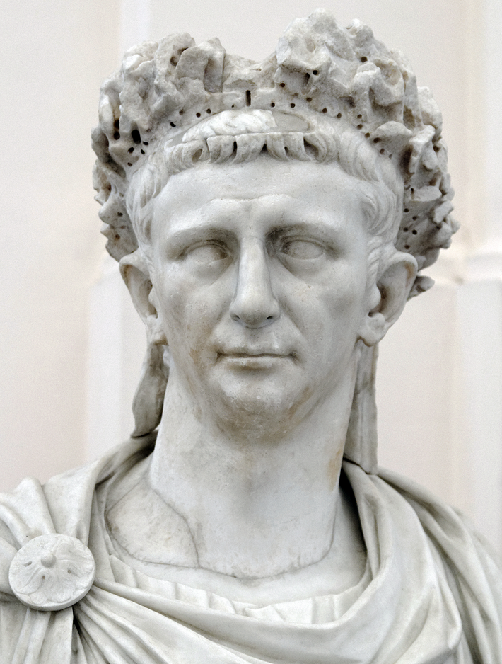 Hoàng đế La Mã Claudius (sinh năm 10 TCN - mất năm 54 SCN) là người nắm quyền trong 13 năm cho đến khi qua đời ở tuổi 63 vì bị đầu độc.