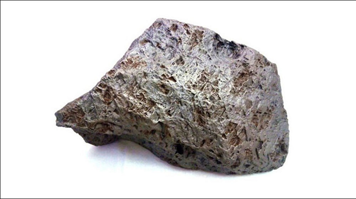 Khối thiên thạch "già" bằng tuổi trái đất này nặng 26,5 kg và được gọi là “khối đá cổ xưa nhất trên quả đất”.