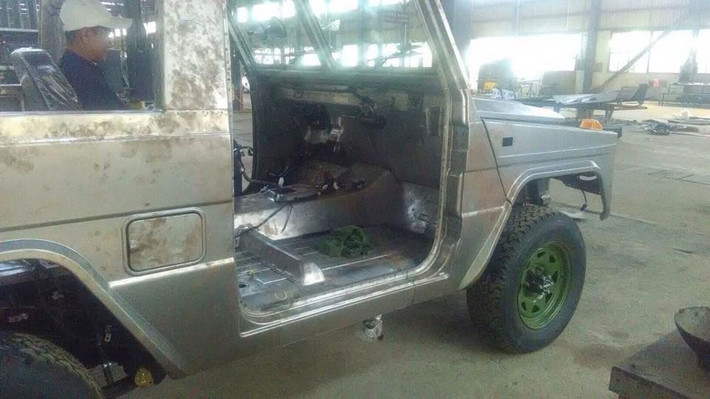 Các xe Jeep được Myanmar chế tạo mang tên NLAY với thiết kế có phần khá tương đồng với xe UAZ của Liên Xô trước đây. Nguồn ảnh: Livejournal.