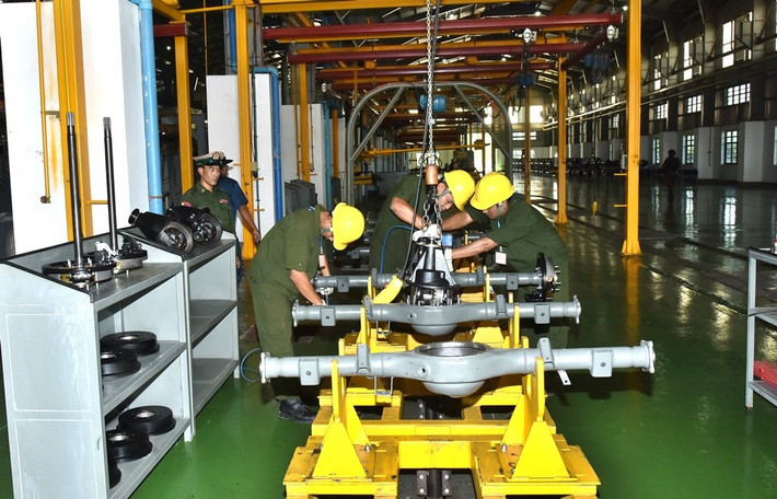 Ngoài ra, việc tự sản xuất nội địa hoàn toàn các loại phương tiện quân sự hiện đại cũng cho phép Myanmar thu được nguồn lợi khá lớn từ việc xuất khẩu. Nguồn ảnh: Livejournal.