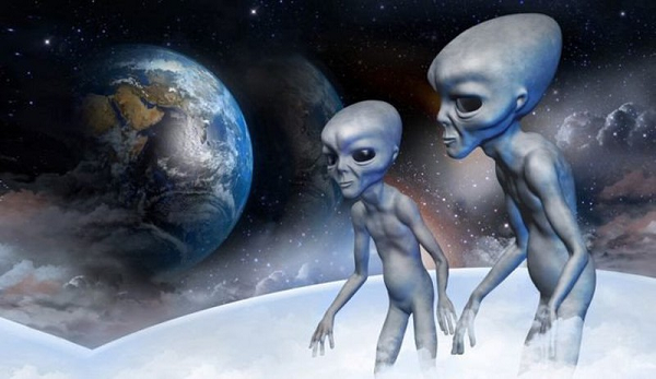 Lí giải điều này, Giáo sư vật lý Brian Cox đưa ra giả thuyết, con người có thể không tìm ra người ngoài hành tinh bởi trí thông minh ngoài Trái đất đã tự hủy diệt không lâu sau khi tiến hóa.