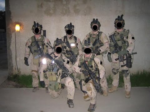 Trong quá trình huấn luyện, lực lượng Delta Force được học những kỹ năng đặc biệt, phục vụ cho các nhiệm vụ xâm nhập, thu thập tin tình báo hoặc bắt cóc. Nhiều kỹ năng của Delta Force được huấn luyện trực tiếp bởi CIA hay SOG. Nguồn ảnh: Pinterest.