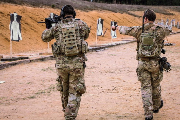 Sở dĩ gọi Delta Force là lực lượng "đặc nhiệm của đặc nhiệm" là do các thành viên của Delta Force đều được tuyển chọn từ những thành phần tinh túy nhất ở nhiều lực lượng đặc nhiệm khác trong lục quân Mỹ. Nguồn ảnh: Pinterest.