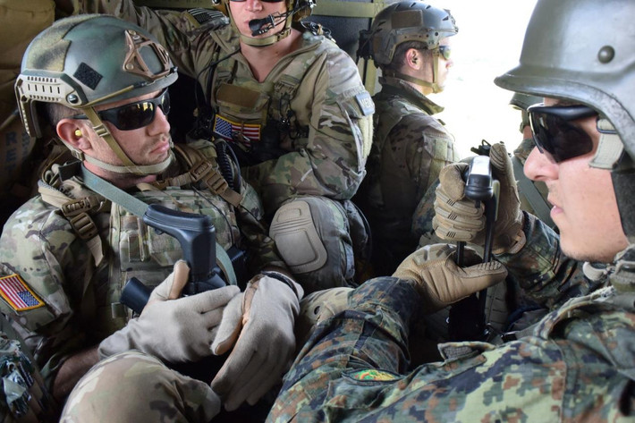 Hôm 26/10 vừa rồi, một chiến dịch bí mật đã được đặc nhiệm Delta Force thực hiện nhằm vào nơi ở của thủ lĩnh lực lượng IS. Dưới áp lực tấn công của đặc nhiệm Mỹ, trùm khủng bố IS đã tự kích nổ bom tự sát. Nguồn ảnh: Pinterest.