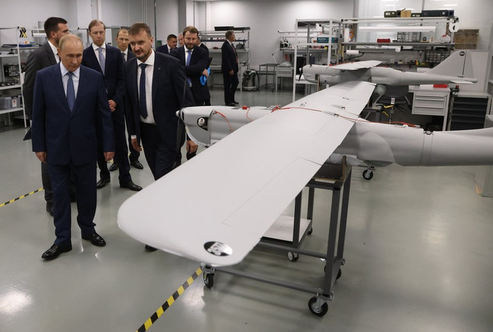 Bước đi cứng rắn này là sự tiếp nối sau những lo ngại liên tục được Romania thông báo, họ nhấn mạnh với các đồng minh NATO về sự cần thiết phải tăng cường phòng thủ nhằm đối phó với tình trạng mối đe dọa tăng cao ở khu vực Biển Đen.