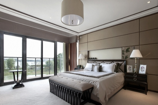 Đối với phong thủy ban công cách tốt nhất cần tránh được phản quang sát (hung thần) hoặc xung sát của những góc nhọn.