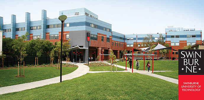 Đại học Swinburne là một trong số ít trường đại học công ở Australia cung cấp cả giáo dục đại học, sau đại học và các khóa học TAFE, chương trình giáo dục chuyên về kỹ thuật và thực hành ở bậc cao đẳng.