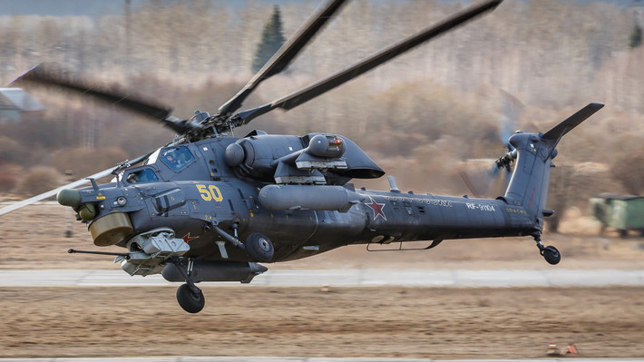 Tiếp đến là vụ việc xảy ra vào ngày 12/4/2016 khi một trực thăng tấn công loại MIl Mi-28N của Nga bị rơi gần Homs, hai phi hành đoàn trên máy bay thiệt mạng tại chỗ. Phía Nga cáo buộc vụ tai nạn có nguyên nhân do hoả lực của đối phương làm phi hành đoàn Mi-28N buộc phải cơ động để né tránh. Nguồn ảnh: Giyun.