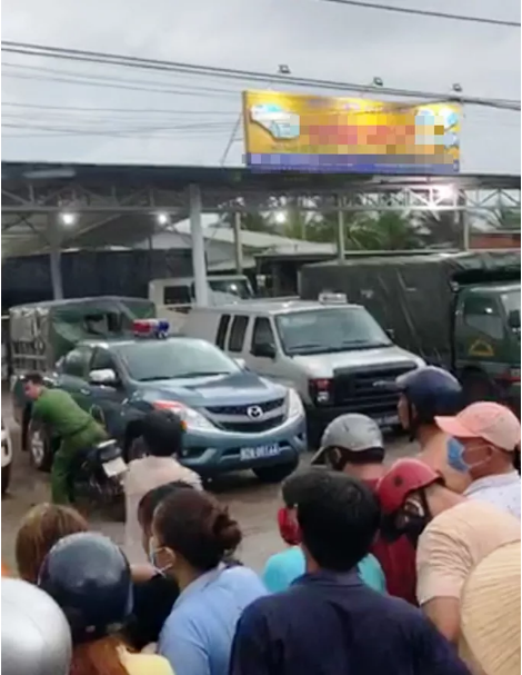 2. Bắt “thiếu gia” nổ súng chết dân anh chị Tiền Giang: Công an tỉnh Long An đã bắt giữ 5 đối tượng có liên quan đến vụ nổ súng bắn chết ông Đ.Q.L. (SN 1974, Châu Thành, tỉnh Tiền Giang). Ông L. là một dân "anh chị" có "số má" ở Tiền Giang, còn gia đình Tô Nhựt Khanh (bị bắt) được xem là đại gia với ngành nghề kinh doanh dịch vụ xe khách, kinh doanh giải trí, lò giết mổ động vật… Khám nhà Khanh, CA thu nhiều súng, đạn.