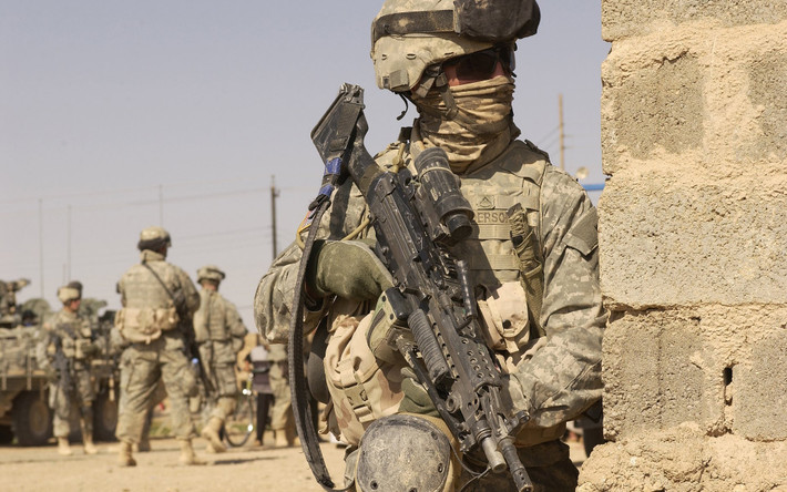 Dù ở Afghanistan hiện tại Mỹ đang có tới 14.000 quân và hoàn toàn có thể tăng cường thêm, tuy nhiên cũng không có gì đảm bảo một cuộc tiến công trên bộ từ một hướng duy nhất sẽ giúp Mỹ chiến thắng. Thậm chí ngay cả khi thắng, Mỹ cũng cần phải chuẩn bị tinh thần đối phó với thương vong khổng lồ. Nguồn ảnh: Flickr.