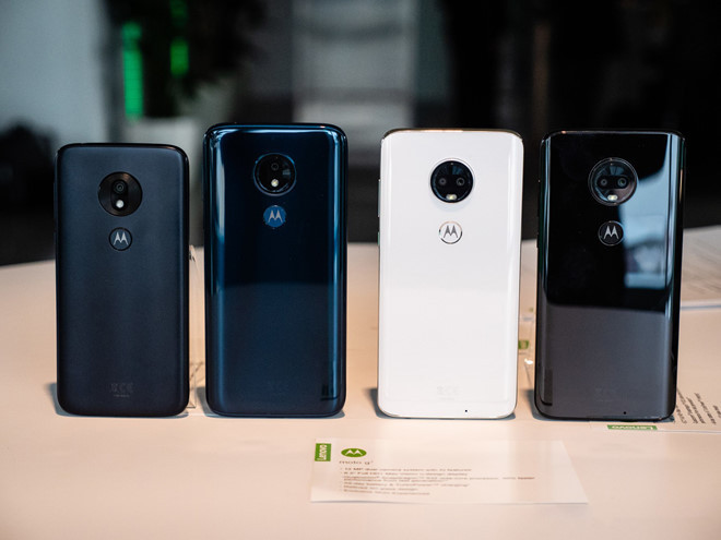 Motorola vừa ra mắt thế hệ smartphone G7 với 4 chiếc điện thoại gồm G7 Play, G7 Power, G7 và G7 Plus. Trong đó, G7 Play là mẫu máy rẻ nhất. G7 Power sở hữu pin lớn nhất. Hai thiết bị G7 và G7 Plus sẽ tập trung nhiều hơn và thiết kế và hiệu năng.