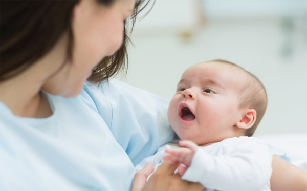 Giải đáp câu hỏi sinh con tháng nào tốt nhất cho sức khỏe của trẻ, một nghiên cứu mới của tiến sĩ John Perry, Đại học Cambridge cho thấy, em bé sinh ra trong mùa hè khỏe mạnh hơn những em bé sinh vào thời điểm khác trong năm và khi trưởng thành sẽ cao hơn.