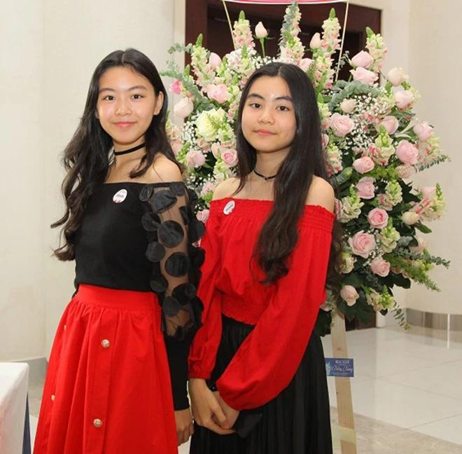 Mỗi lần cùng chung khung hình, 2 chị em Lọ Lem và Hạt Dẻ đều gây ấn tượng với vóc dáng cao ráo, gương mặt xinh đẹp. Ảnh: Tổng hợp