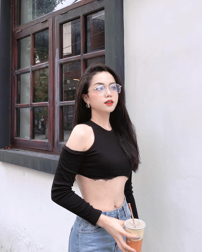 Nhờ cái tên đẹp mà người đẹp Gia Lai sớm gây thiện cảm với nhiều người ngay từ lần đầu gặp mặt.