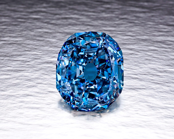 Viên kim cương Wittelsbach-Graff nặng 35,36 carat không chỉ tuyệt đẹp, đây còn là hiện vật của những mưu đồ và truyền thuyết.