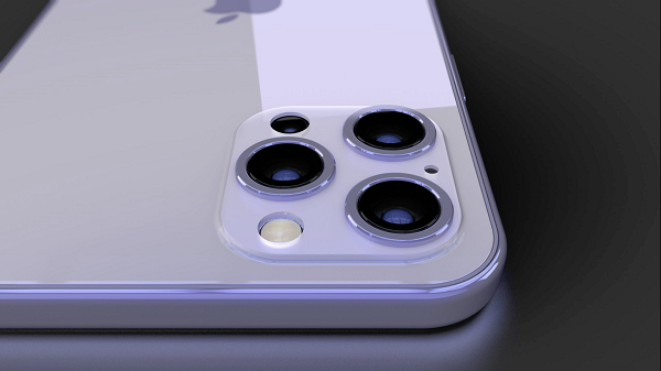 Ngay khi mới được bán ra toàn cầu, iPhone thế hệ mới của Apple đã vấp phải nhiều chê bai và phàn nàn của người dùng cả về thiết kế và chất lượng của máy.