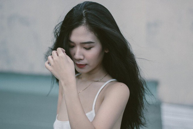 Sau sự thành công của Try phần 1, Vân Anh được mời đóng tiếp phần 2. Ngoài ra, 9X còn tham gia MV Forever With You của Kulâm và To Rich.