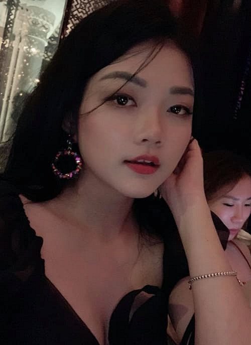 Trước đây, Phan Như Thảo nhiều lần tranh cãi với em gái. Thế nhưng khi lớn lên hai chị em dần hiểu nhau hơn và có thể chia sẻ mọi vui buồn trong cuộc sống.