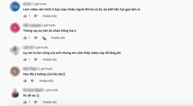 Cư dân mạng tỏ ra hết sức phẫn nộ trước việc cho con gà còn nguyên lông vào nồi cháo, vì làm như thế trông rất mất vệ sinh.