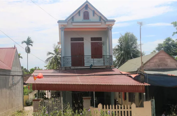 Đây là căn nhà của gia đình ông Đoàn Đức Bình, hộ cận nghèo khác của xã Yên Thọ (huyện Yên Định).