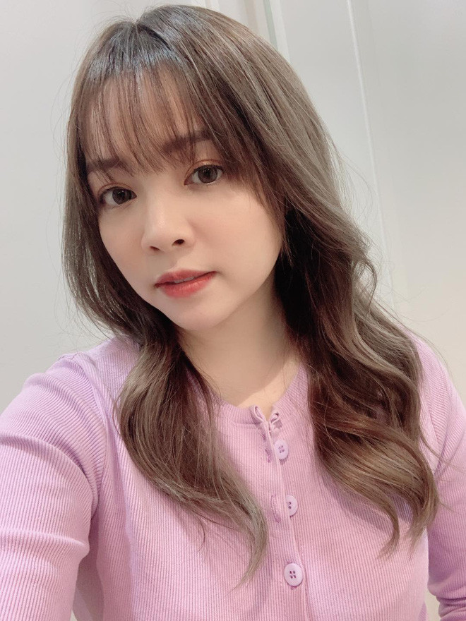 Hot beauty blogger Trinh Phạm có lẽ là nhân vật dậy sớm nhất nhì MXH để chuẩn bị đi bầu cử.
