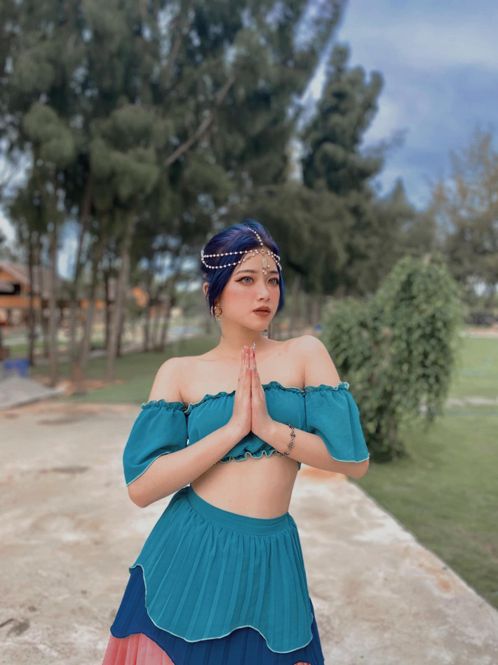 Hình ảnh đời thường của cô gái Phú Thọ thu hút hàng nghìn lượt thích. Ảnh: FBNV