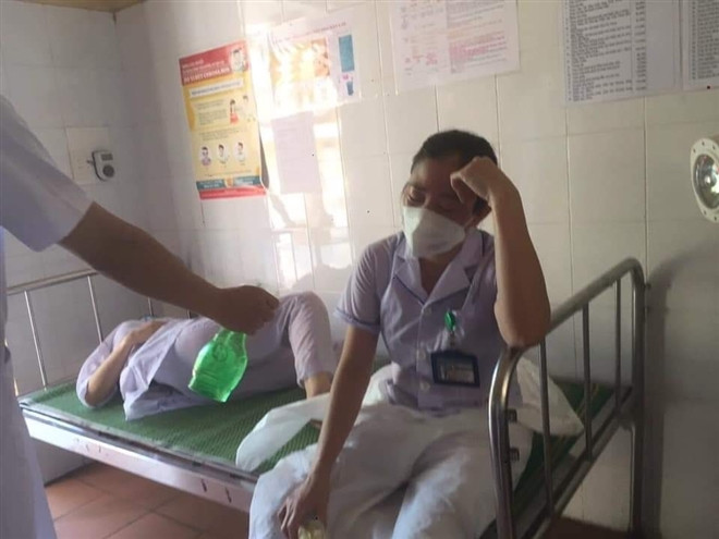 Mặc dù vất vả, khó khăn là thế nhưng cơ quan chức năng, đội ngũ y bác sĩ vẫn luôn cố gắng hết sức để hoàn thành tốt nhất nhiệm vụ chống dịch.