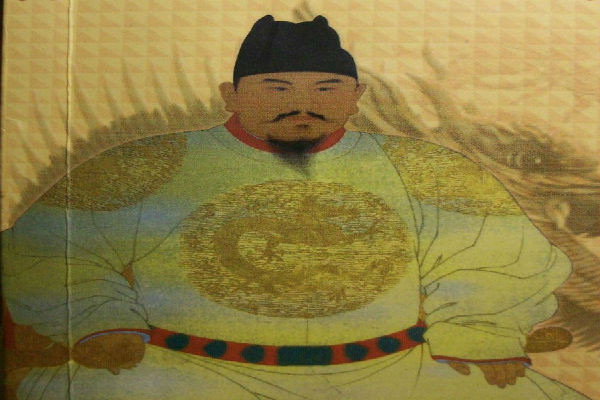 Ngay khi Chu Nguyên Chương vừa lên ngôi đã cho khôi phục lại chế độ này. Năm 1395 công nguyên, sau khi Chu Sảng (Tần vương) con trai thứ chết, Chu Nguyên Chương đã ra lệnh tuẫn táng hai vương phi để có người theo hầu con trai dưới hoàng tuyền.
