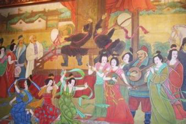 Trong lịch sử phong kiến Trung Quốc, triều Đường là thời kì đỉnh cao của sự phát triển về văn hóa. Đương thời, cho dù là tốc độ phát triển kinh tế hay chỉ hệ tư tưởng hay văn hóa đều đứng hàng đầu thế giới. Đây là thành quả của sự phát triển rực rỡ có sự giao thoa qua hàng trăm năm giữa văn hóa du mục của các dị tộc vùng phương Bắc và nền văn hóa ở Trung Nguyên.