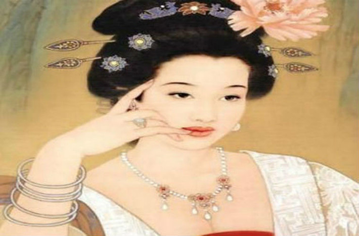 Thời kì tiền, trung của triều Đường, việc phụ nữ lâm triều tham gia các việc chính sự không còn là điều mới mẻ. Võ Thị Cao Tông (Võ Tắc Thiên), Vi thị Trung Tông (Vi hoàng hậu), Trương thị Túc Tông đều là những người phụ nữ nắm thực quyền chấp chính trong tay và có quyền lực mạnh trong triều. Đặc biệt, Võ thị sau này đã trở thành nữ hoàng đế duy nhất của Trung Quốc.