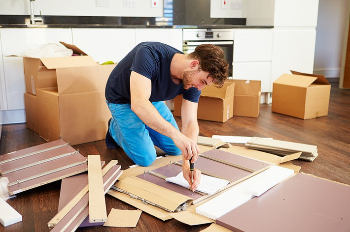 Biết lắp ráp đồ nội thất.
