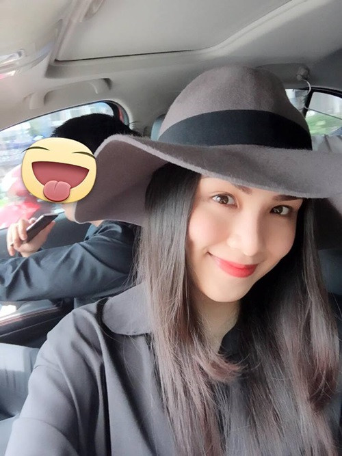 Hoa hậu Diễm Hương hào hứng thảo luận về quan điểm: "Có tiền thì có tất cả . Có tiền thì bạn không bao giờ sai".