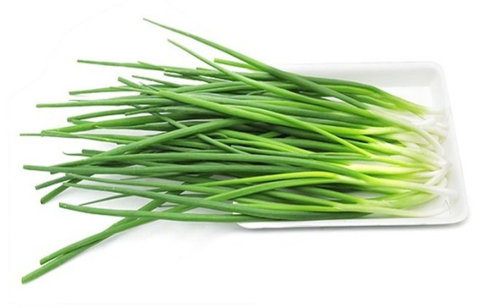Tăng cường hệ miễn dịch: Hành lá giàu vitamin C và vitamin A, giúp tăng cường hệ thống miễn dịch và bảo vệ cơ thể khỏi nhiễm trùng.