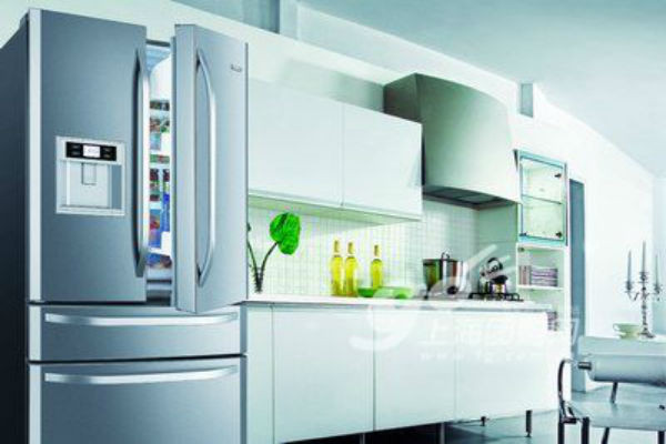 Không được kê vật nặng ở vị trí Thái Tuế. Trong năm nay ở vị trí Tây Nam và Đông Bắc không được kê đặt vật nặng như tủ lạnh, đồ dùng gia đình để tránh khiến cho Thái Tuế bị chịu áp lực, làm phiền đến Thái Tuế sẽ mang tai họa đến cho mọi người.