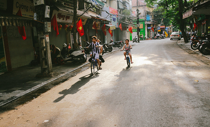 Và bình yên đến lạ kỳ.