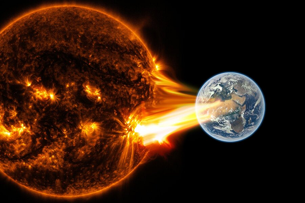 Bão mặt trời mang các hạt electron và proton ở năng lượng cao, vì thế chúng có khả năng thoát ra khỏi lực hấp dẫn của các ngôi sao nhờ năng lượng nhiệt cao này.